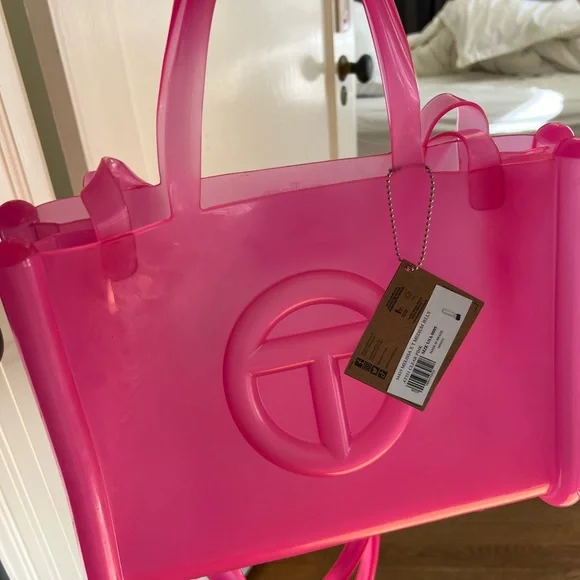 NWT Telfar x Melissa medium shopper pink NWT - Picture 1 of 6